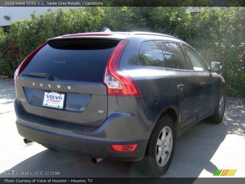 Savile Grey Metallic / Sandstone 2010 Volvo XC60 3.2