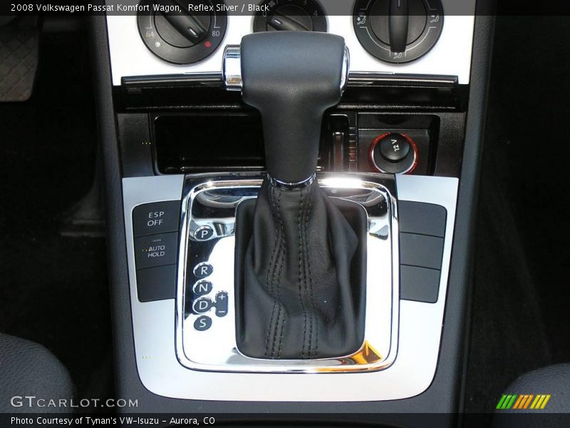 Reflex Silver / Black 2008 Volkswagen Passat Komfort Wagon