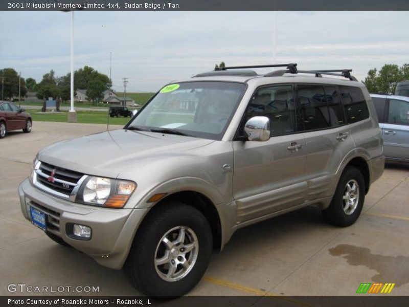 Sudan Beige / Tan 2001 Mitsubishi Montero Limited 4x4