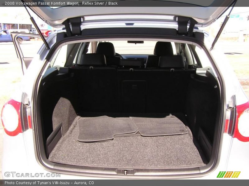 Reflex Silver / Black 2008 Volkswagen Passat Komfort Wagon