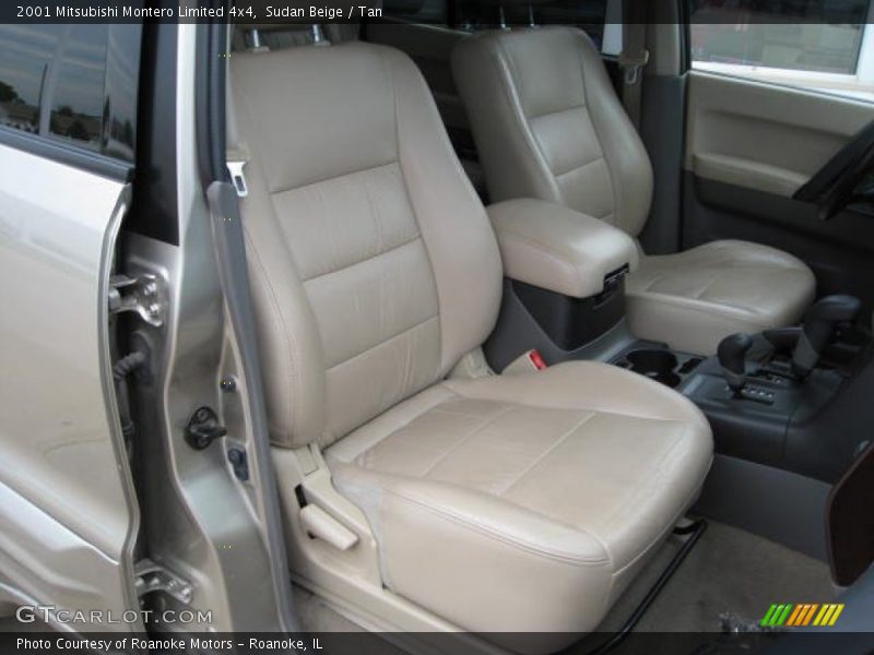 Sudan Beige / Tan 2001 Mitsubishi Montero Limited 4x4