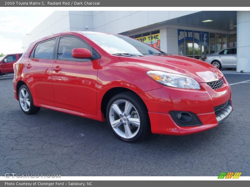 Radiant Red / Dark Charcoal 2009 Toyota Matrix S