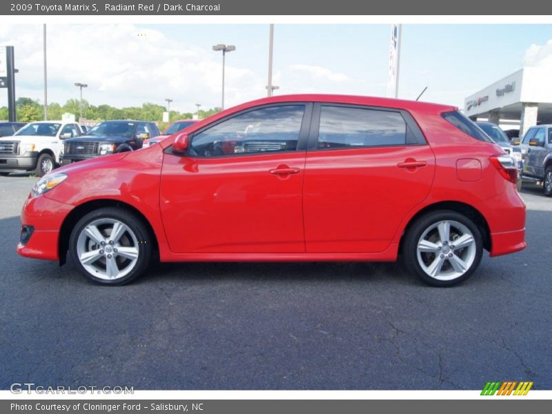 Radiant Red / Dark Charcoal 2009 Toyota Matrix S