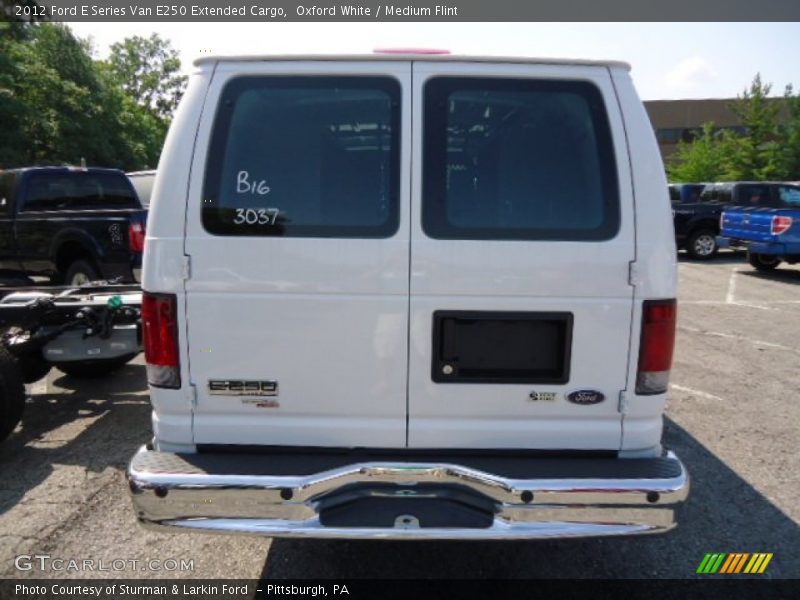 Oxford White / Medium Flint 2012 Ford E Series Van E250 Extended Cargo