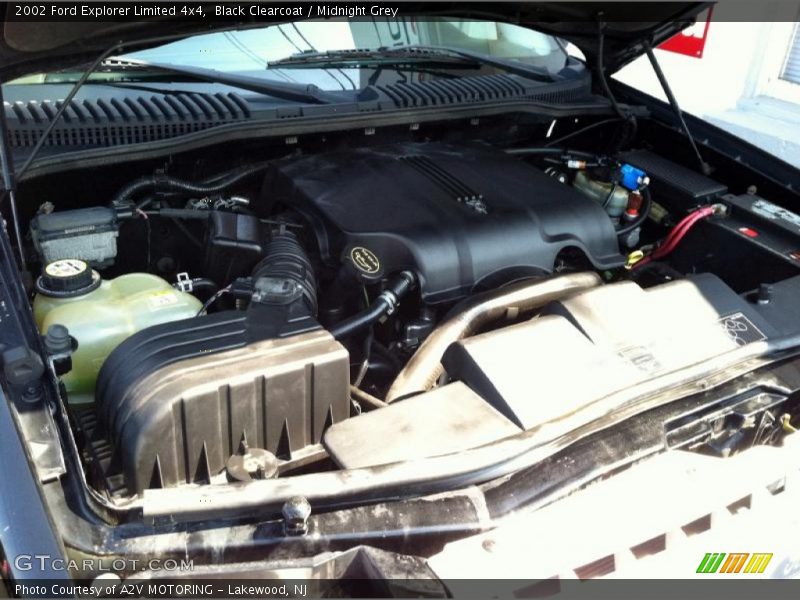 Black Clearcoat / Midnight Grey 2002 Ford Explorer Limited 4x4