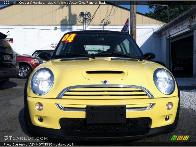 Liquid Yellow / Space Grey/Panther Black 2004 Mini Cooper S Hardtop