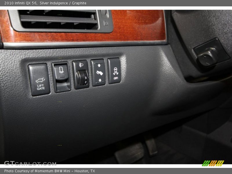 Silver Indulgence / Graphite 2010 Infiniti QX 56
