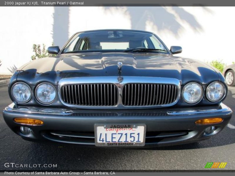 Titanium Pearl / Oatmeal 2000 Jaguar XJ XJ8