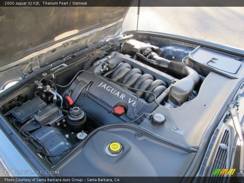 Titanium Pearl / Oatmeal 2000 Jaguar XJ XJ8