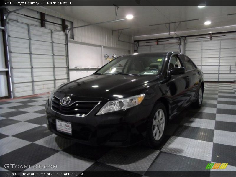 Black / Bisque 2011 Toyota Camry LE