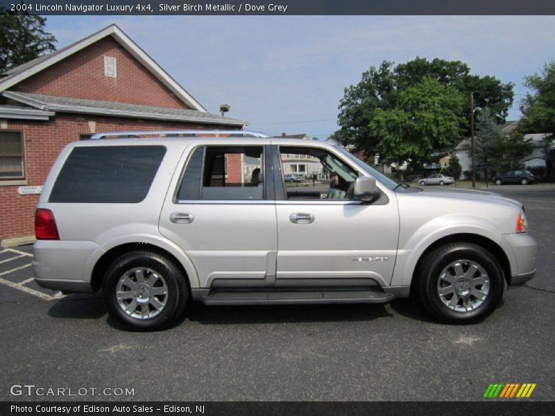 Silver Birch Metallic / Dove Grey 2004 Lincoln Navigator Luxury 4x4