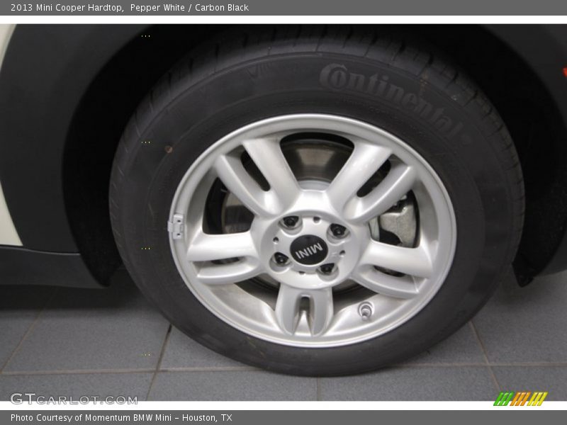 Pepper White / Carbon Black 2013 Mini Cooper Hardtop
