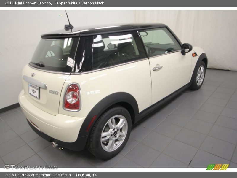 Pepper White / Carbon Black 2013 Mini Cooper Hardtop
