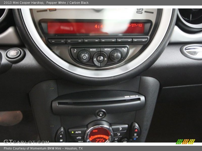 Pepper White / Carbon Black 2013 Mini Cooper Hardtop