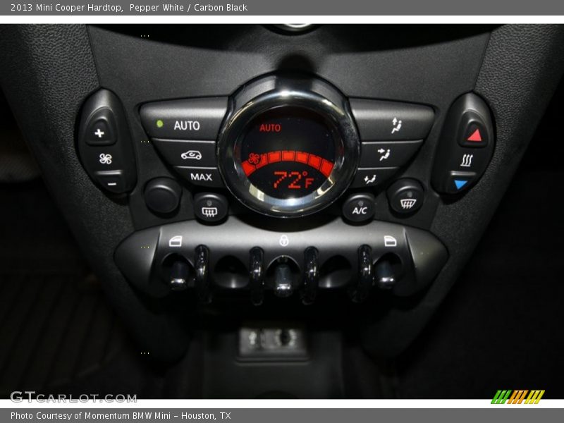 Pepper White / Carbon Black 2013 Mini Cooper Hardtop