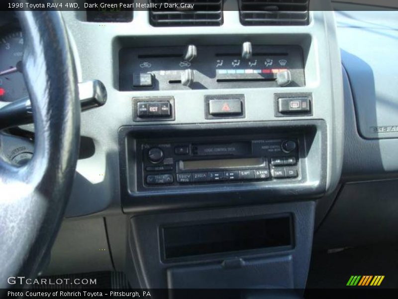 Dark Green Pearl Metallic / Dark Gray 1998 Toyota RAV4 4WD