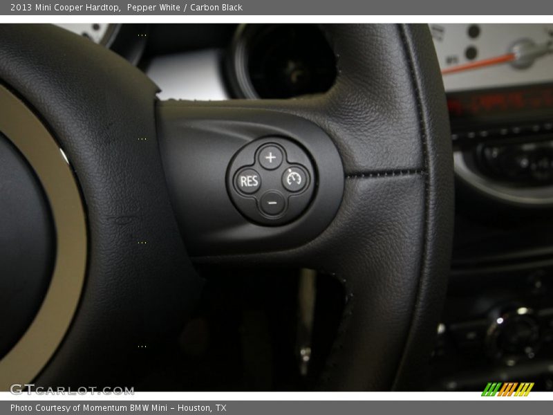Pepper White / Carbon Black 2013 Mini Cooper Hardtop