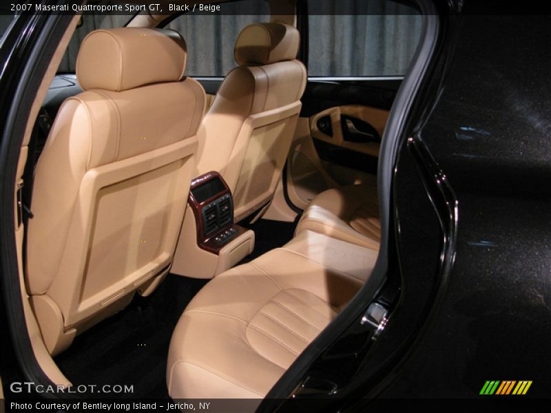  2007 Quattroporte Sport GT Beige Interior