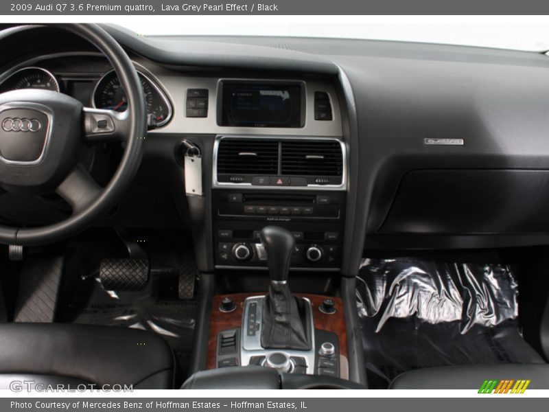 Lava Grey Pearl Effect / Black 2009 Audi Q7 3.6 Premium quattro