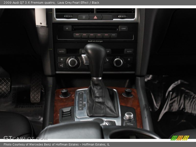Lava Grey Pearl Effect / Black 2009 Audi Q7 3.6 Premium quattro
