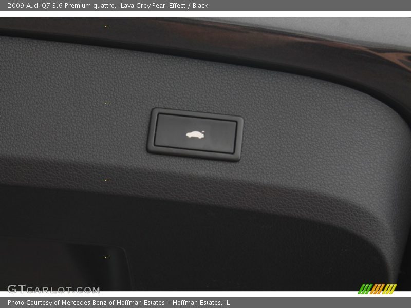 Lava Grey Pearl Effect / Black 2009 Audi Q7 3.6 Premium quattro