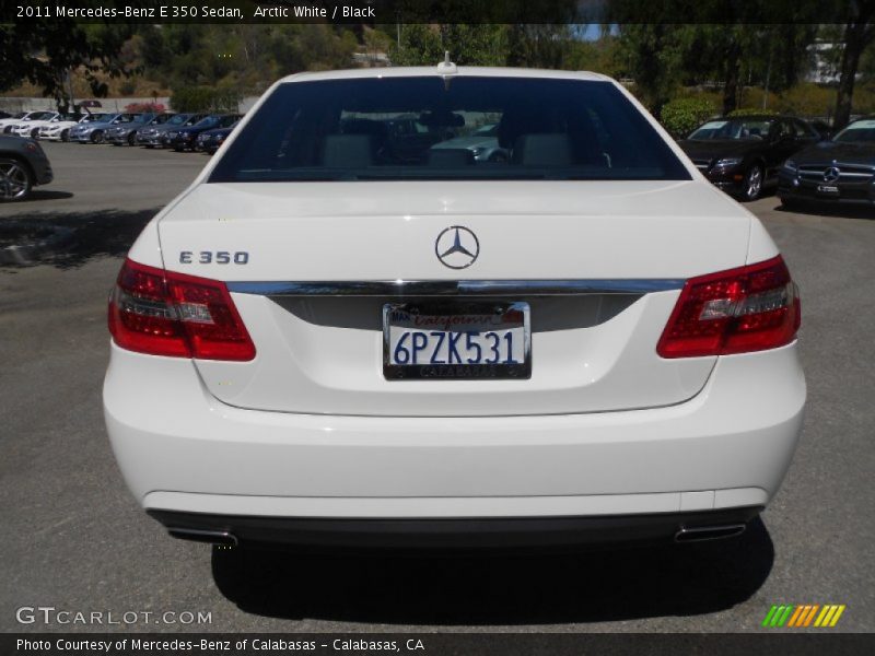 Arctic White / Black 2011 Mercedes-Benz E 350 Sedan