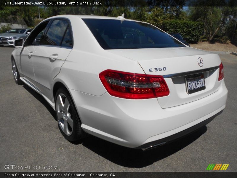 Arctic White / Black 2011 Mercedes-Benz E 350 Sedan