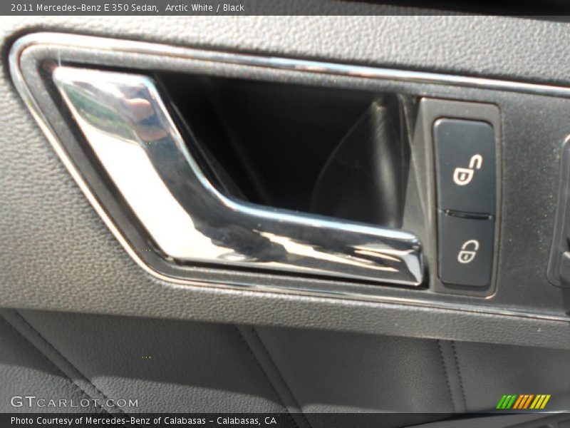 Arctic White / Black 2011 Mercedes-Benz E 350 Sedan