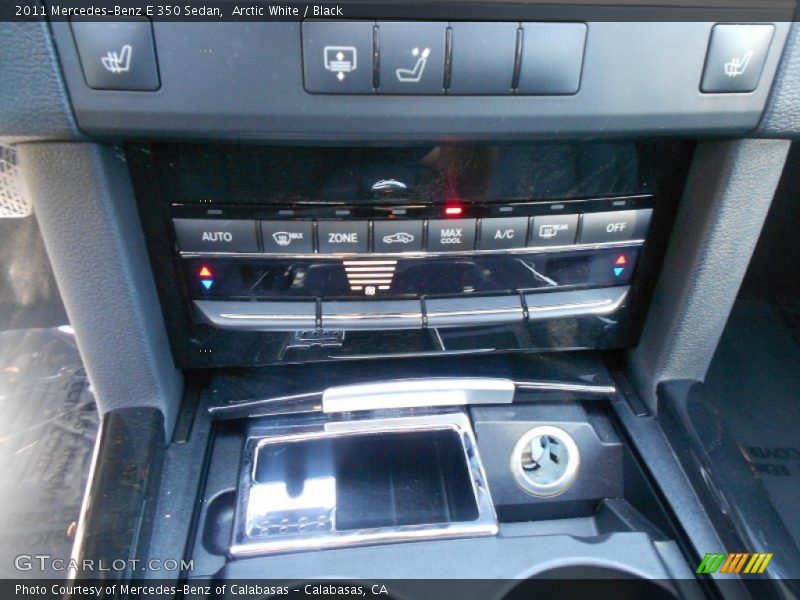 Arctic White / Black 2011 Mercedes-Benz E 350 Sedan