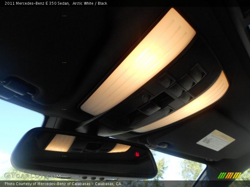Arctic White / Black 2011 Mercedes-Benz E 350 Sedan