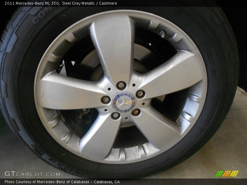 Steel Grey Metallic / Cashmere 2011 Mercedes-Benz ML 350