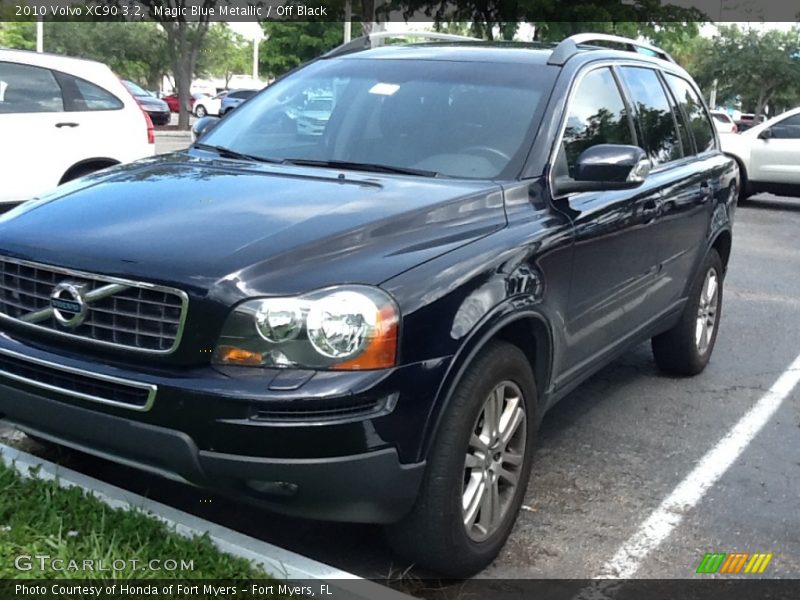 Magic Blue Metallic / Off Black 2010 Volvo XC90 3.2