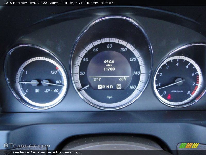 Pearl Beige Metallic / Almond/Mocha 2010 Mercedes-Benz C 300 Luxury