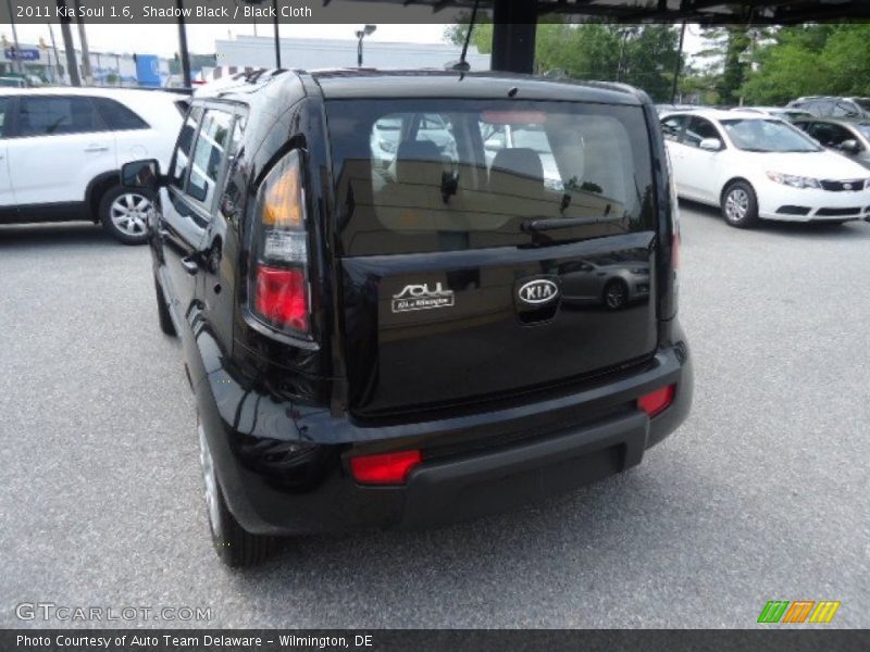 Shadow Black / Black Cloth 2011 Kia Soul 1.6