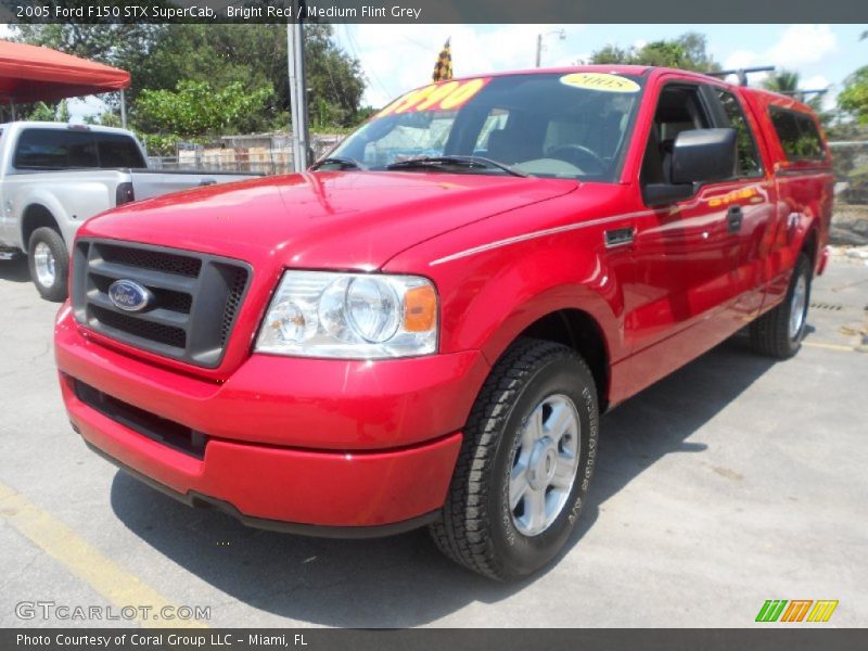 Bright Red / Medium Flint Grey 2005 Ford F150 STX SuperCab