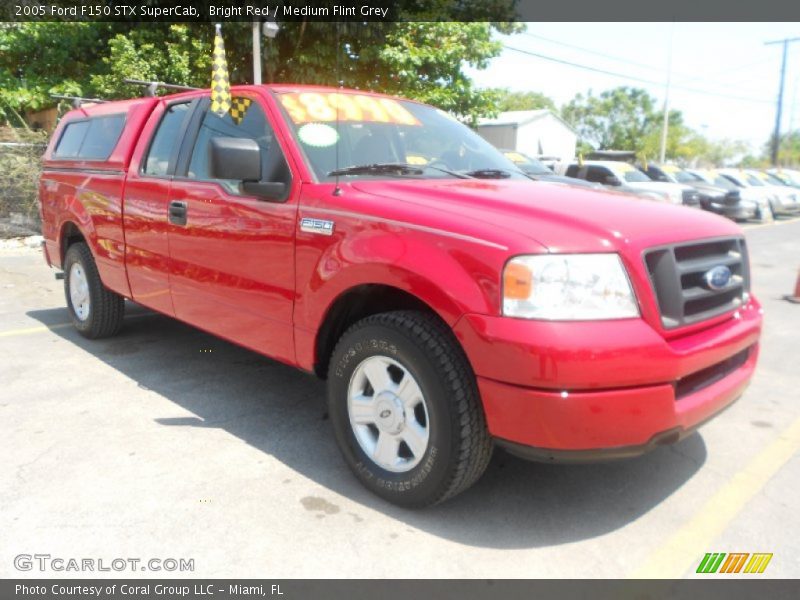 Bright Red / Medium Flint Grey 2005 Ford F150 STX SuperCab
