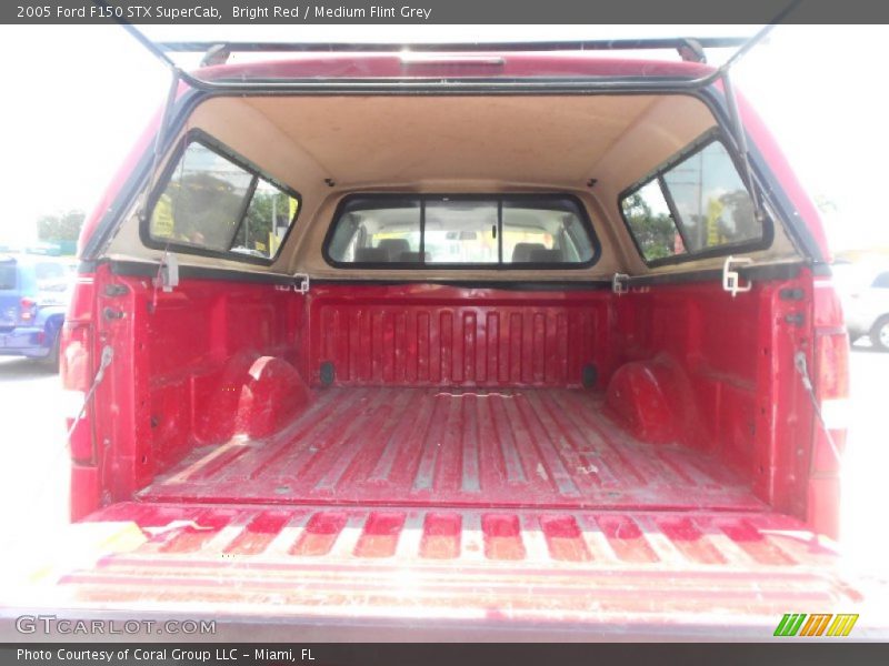 Bright Red / Medium Flint Grey 2005 Ford F150 STX SuperCab