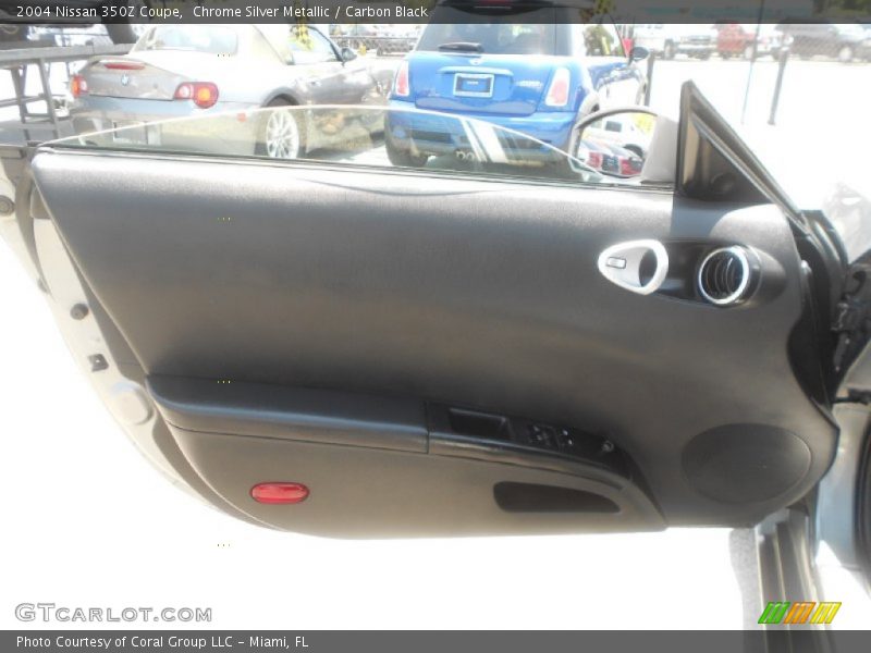 Chrome Silver Metallic / Carbon Black 2004 Nissan 350Z Coupe