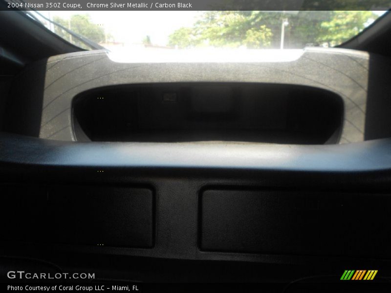 Chrome Silver Metallic / Carbon Black 2004 Nissan 350Z Coupe
