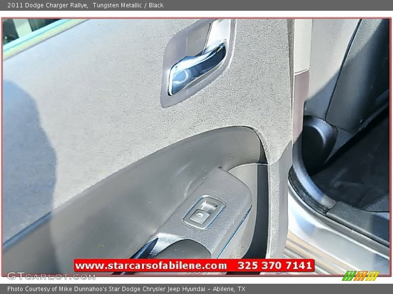 Tungsten Metallic / Black 2011 Dodge Charger Rallye