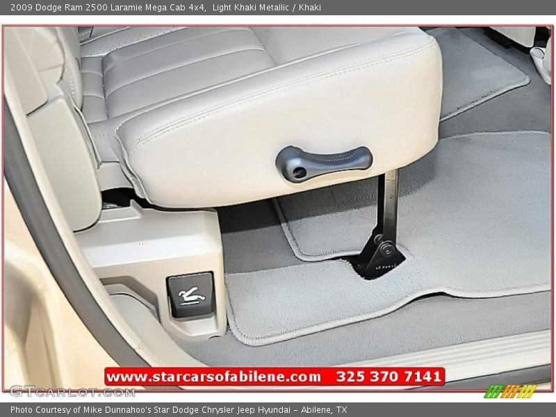Light Khaki Metallic / Khaki 2009 Dodge Ram 2500 Laramie Mega Cab 4x4