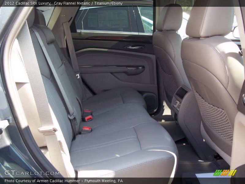 Gray Flannel Metallic / Titanium/Ebony 2012 Cadillac SRX Luxury