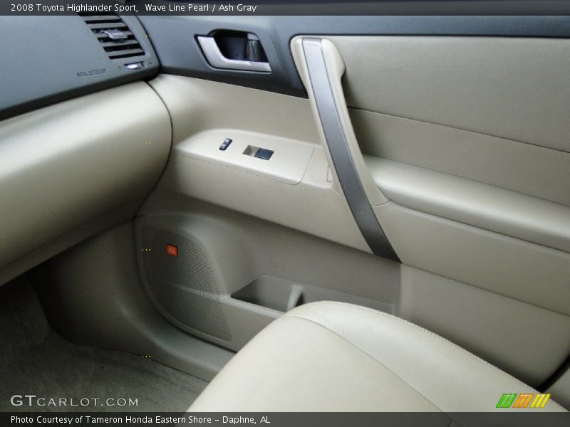 Wave Line Pearl / Ash Gray 2008 Toyota Highlander Sport