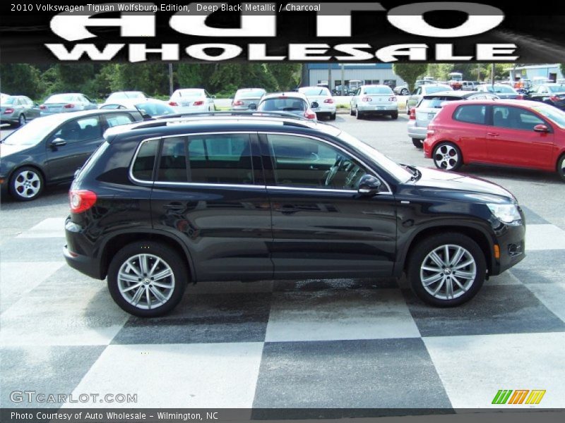 Deep Black Metallic / Charcoal 2010 Volkswagen Tiguan Wolfsburg Edition