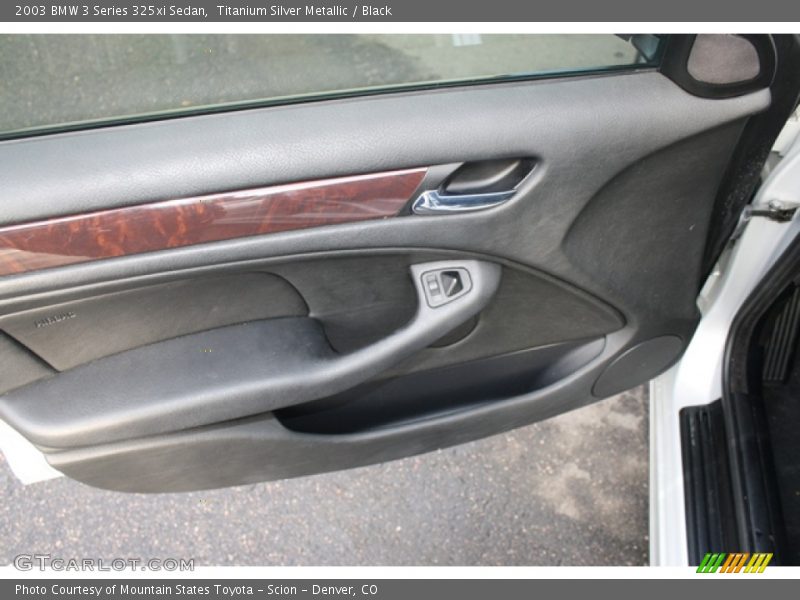 Titanium Silver Metallic / Black 2003 BMW 3 Series 325xi Sedan