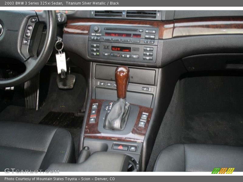 Titanium Silver Metallic / Black 2003 BMW 3 Series 325xi Sedan