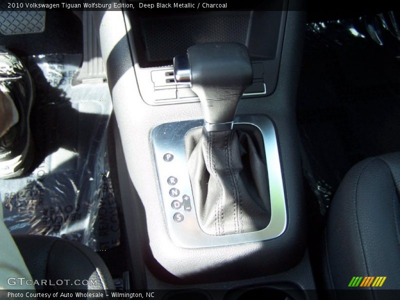 Deep Black Metallic / Charcoal 2010 Volkswagen Tiguan Wolfsburg Edition