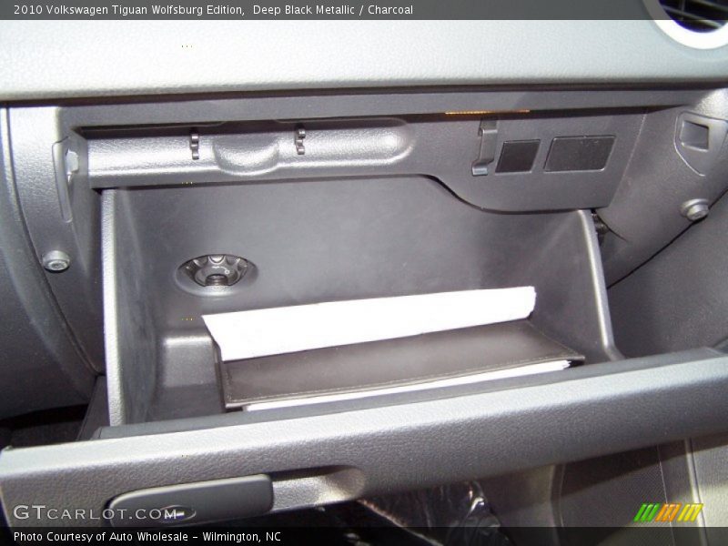 Deep Black Metallic / Charcoal 2010 Volkswagen Tiguan Wolfsburg Edition