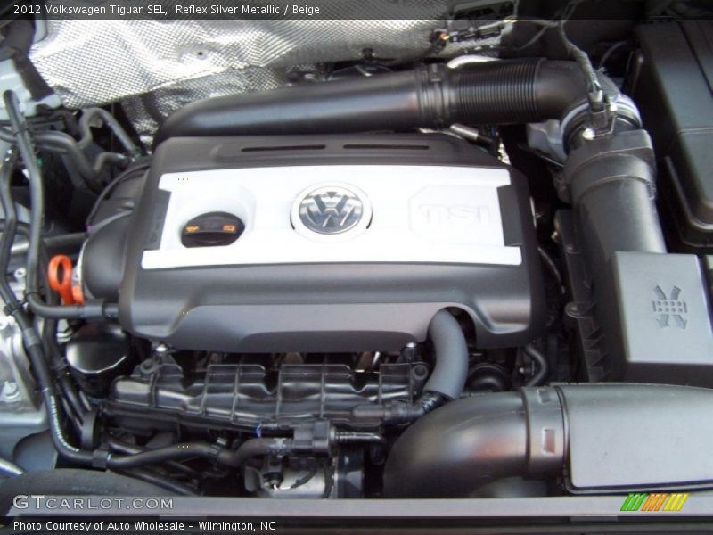 Reflex Silver Metallic / Beige 2012 Volkswagen Tiguan SEL