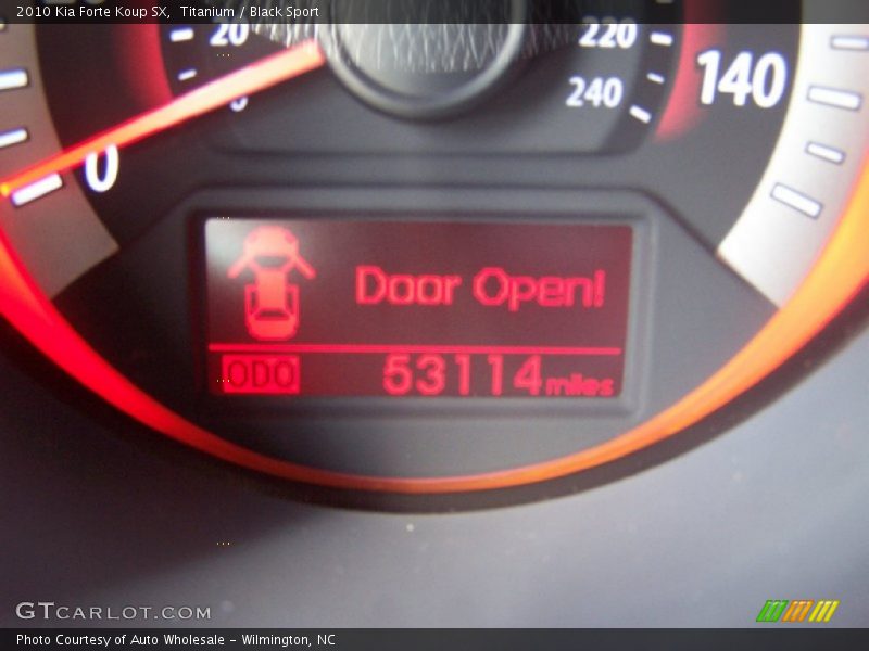 Titanium / Black Sport 2010 Kia Forte Koup SX
